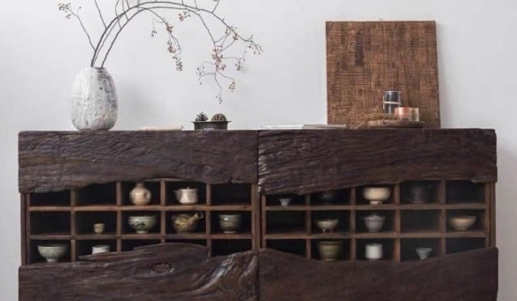 Tủ gỗ lũa phong cách wabi sabi 