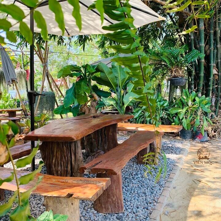Nghệ thuật tạo ra chiếc bàn gỗ lũa đẹp 