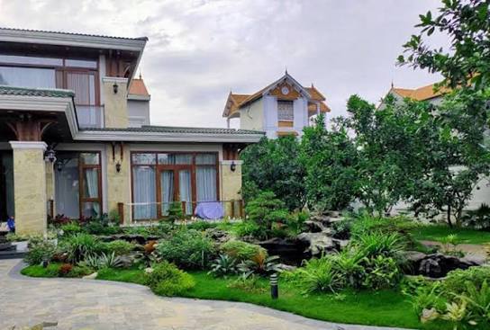 Thi công tiểu cảnh sân vườn biệt thự