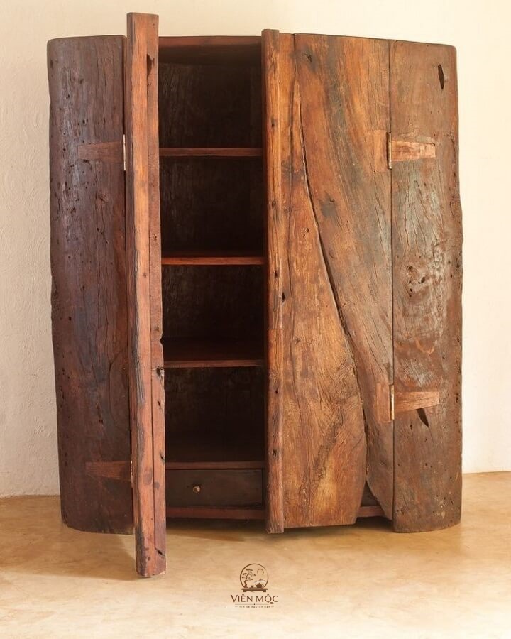 Vẻ đẹp đặc sắc tủ quần áo gỗ lũa
